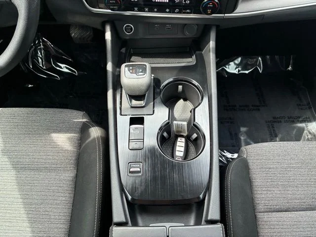 2022 Nissan Rogue SV - Photo 12