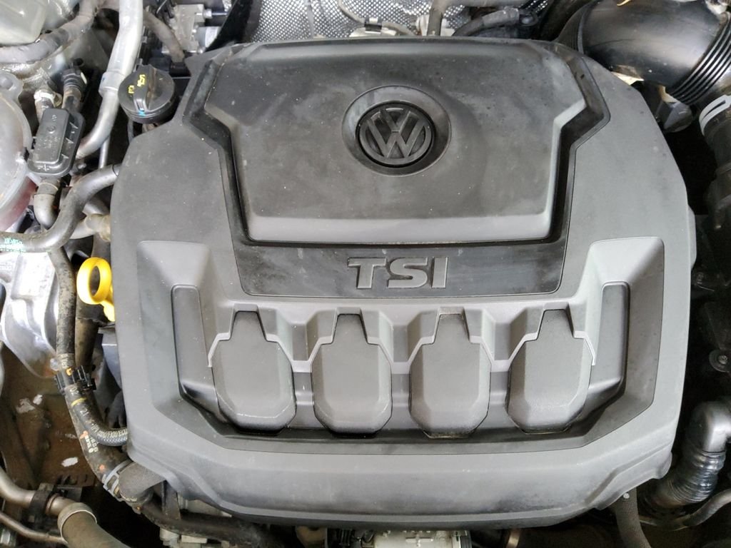 Used 2022  Volkswagen 2.0T SE R-Line Black image 21
