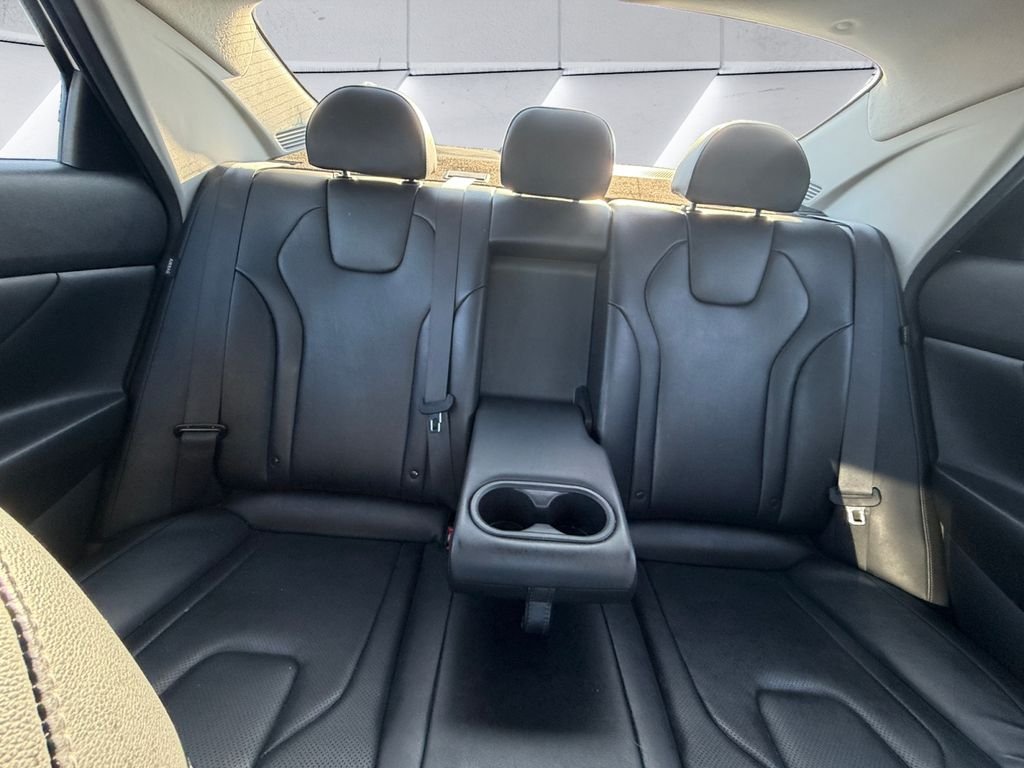 Used 2024 White Hyundai Limited image 18