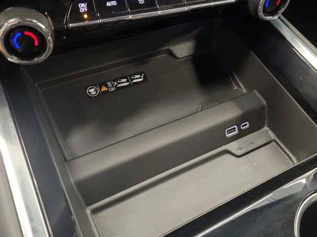 Used 2025 Black Chevrolet Premier image 56