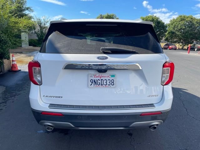 Used 2022 White Ford Limited image 4
