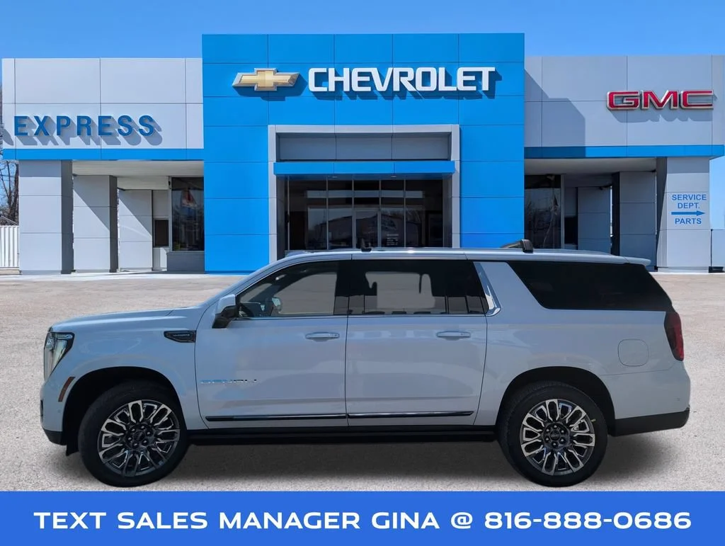 New 2026 Glacier White Tricoat GMC Denali Ultimate image 6