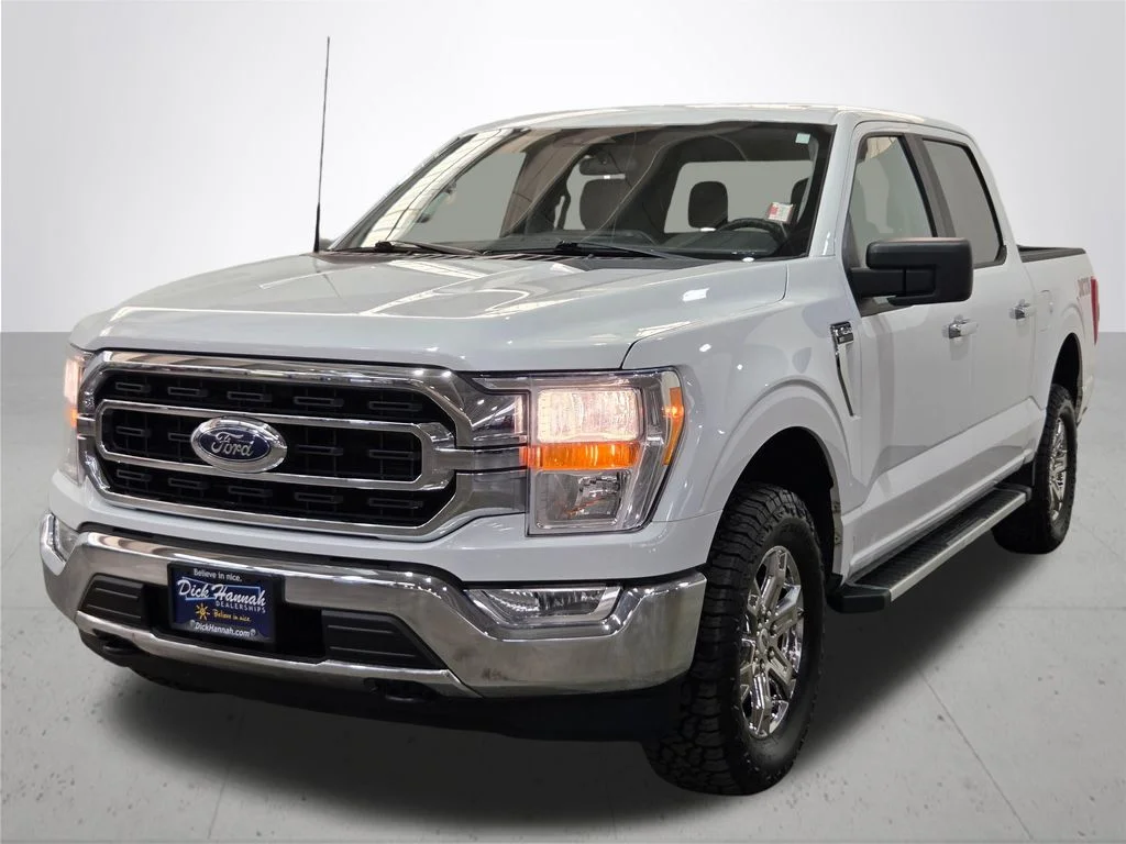 Used 2023 White Ford XLT image 2