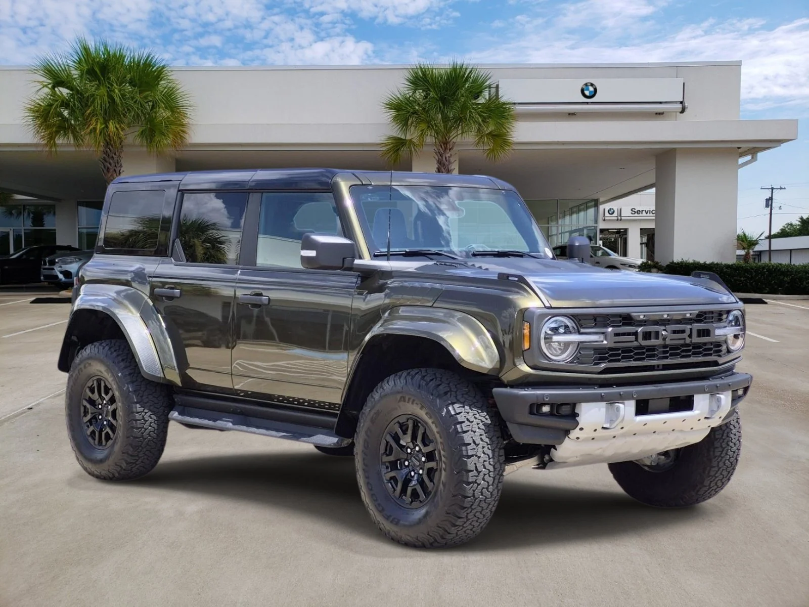 Used 2025 Shelter Green Metallic Ford Raptor image 3