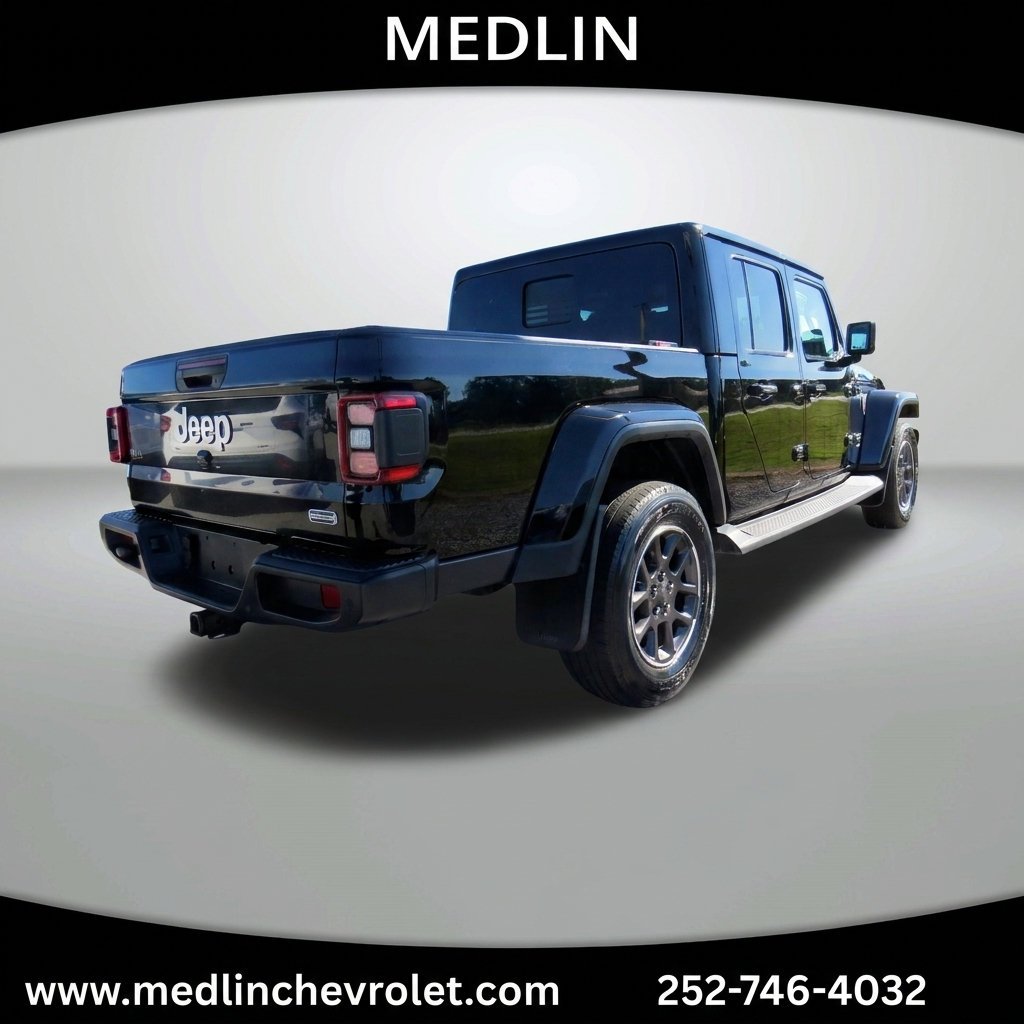 Used 2021 Black Clearcoat Jeep Overland image 8