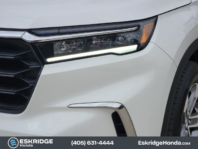 Certified Used 2024  Honda EX-L image 10
