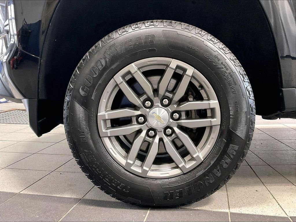 Used 2023 Black Chevrolet LT image 7