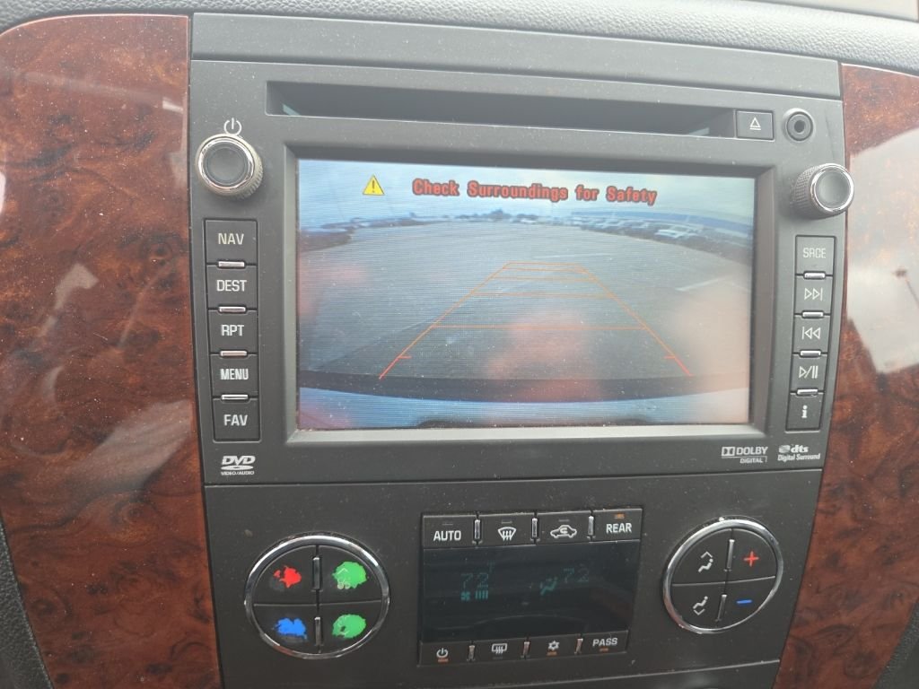 Used 2013 White Chevrolet LTZ image 27