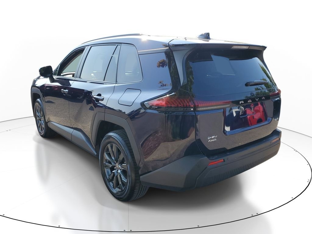 Used 2026 BLUEPRINT Toyota XLE Premium image 3