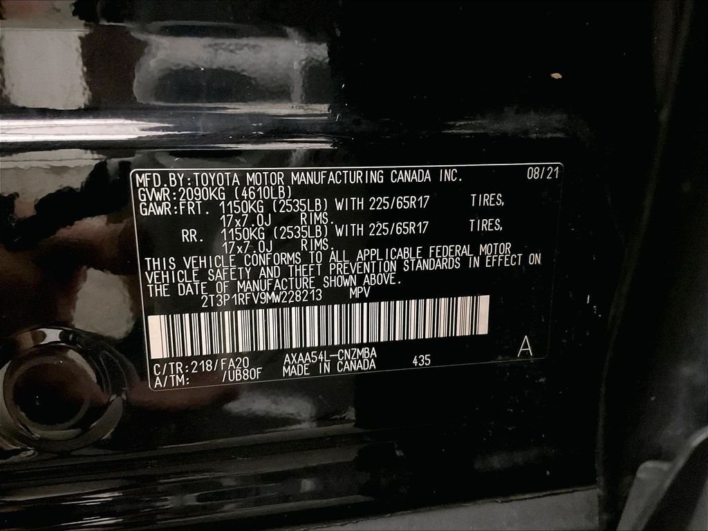 Used 2021 Black Toyota XLE image 39