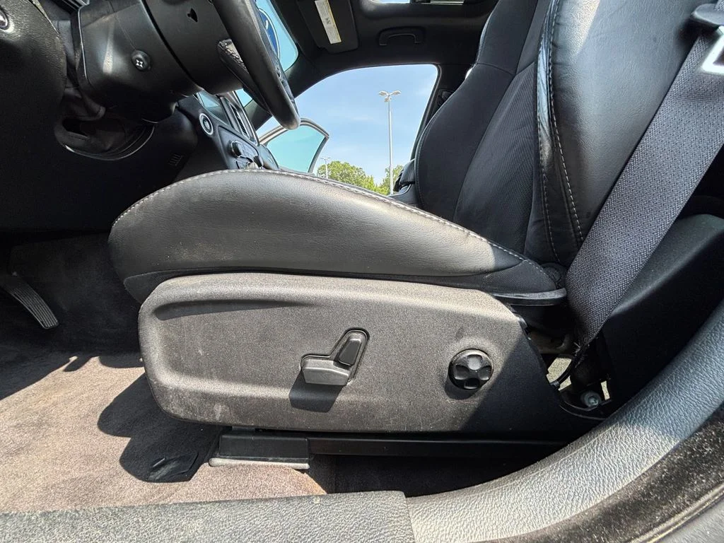 Used 2016 Silver Dodge R/T Scat Pack image 28