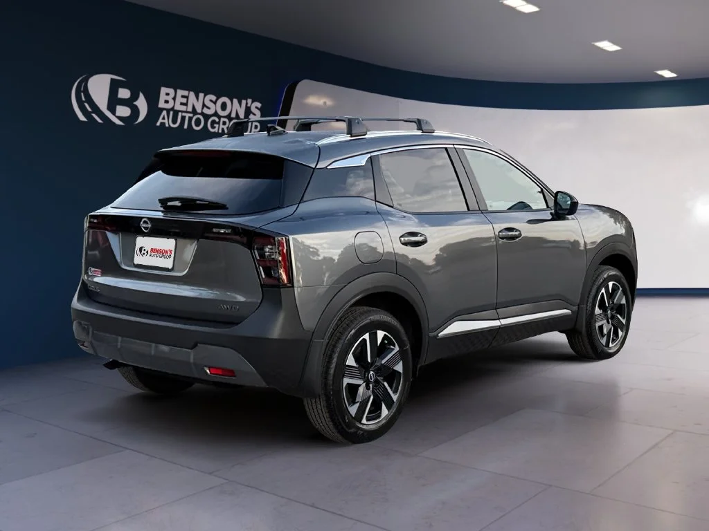 New 2027 Gray Nissan SV image 5