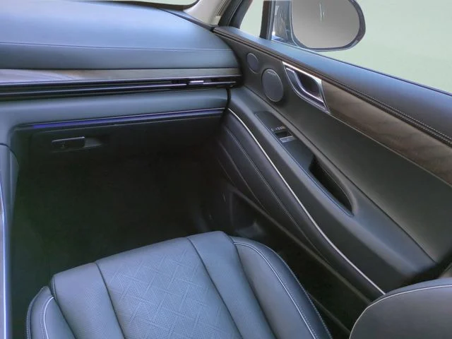 Used 2025 Gray Genesis 2.5T Prestige image 23