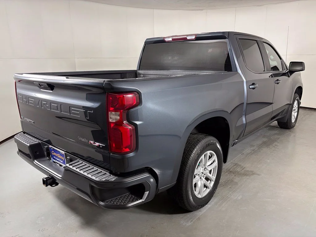 Certified Used 2021 SHADOW GRAY METALLIC Chevrolet RST image 10