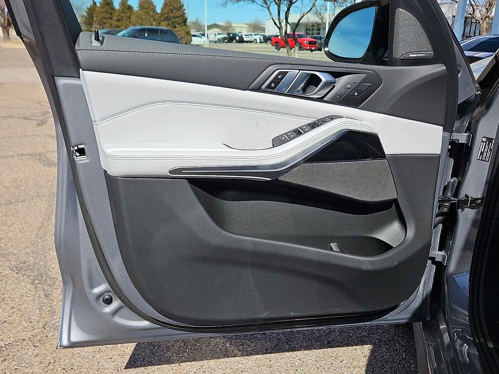 New 2026 Skyscraper Grey BMW M60i All-Wheel Drive Sports Activity Vehicle image 13