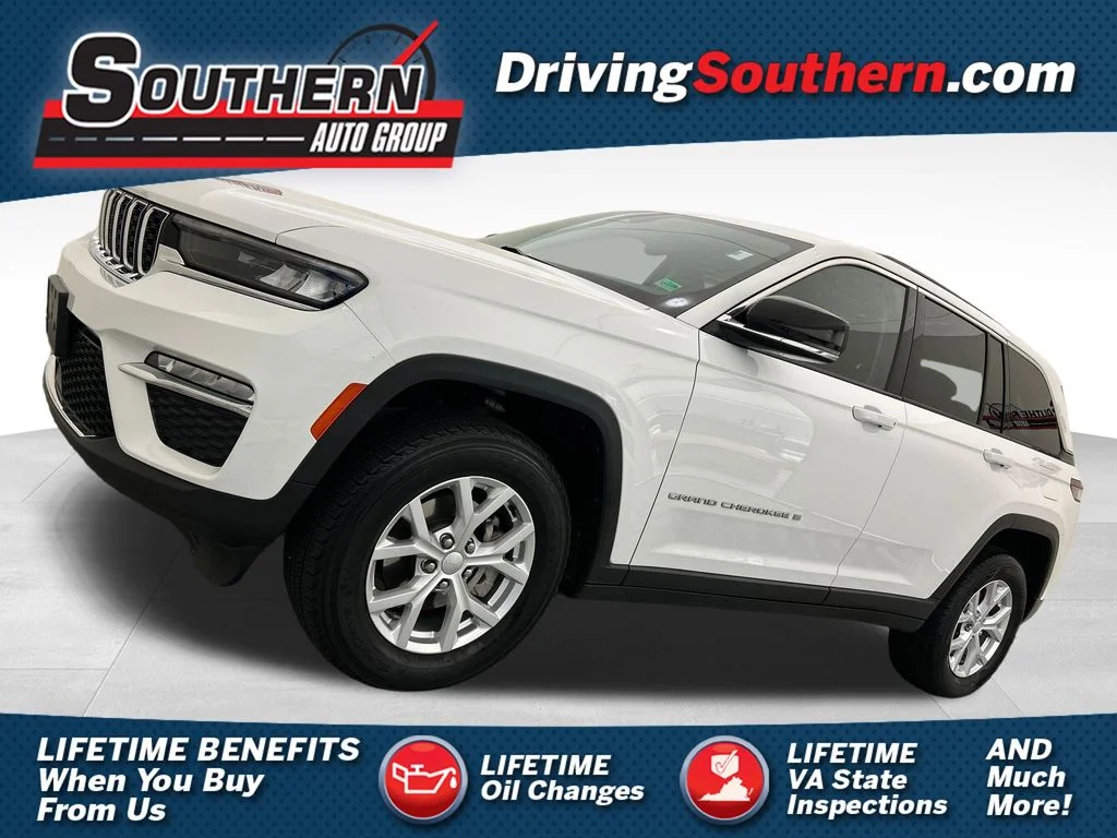 Used 2023 White Jeep Limited image 1