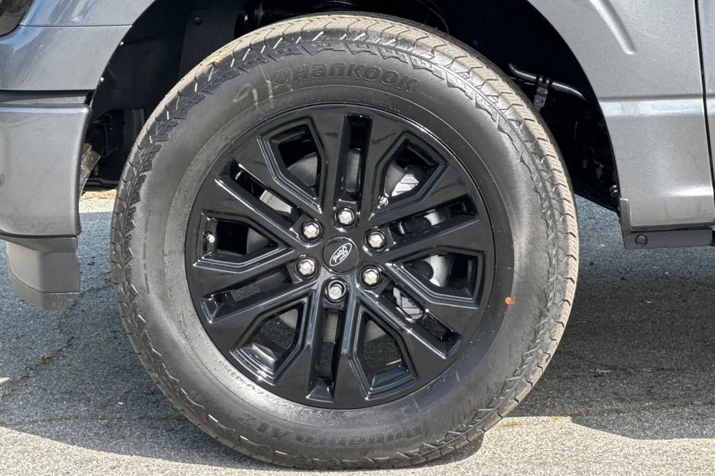 New 2026 Gray Metallic Ford XLT image 25