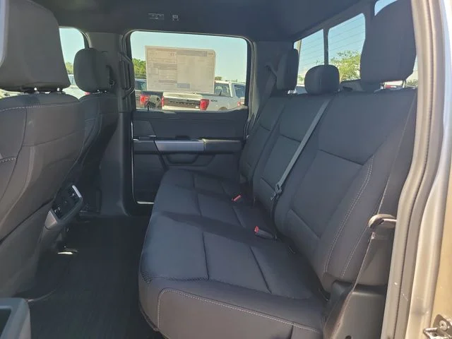 New 2026 Silver Metallic Ford XLT image 13