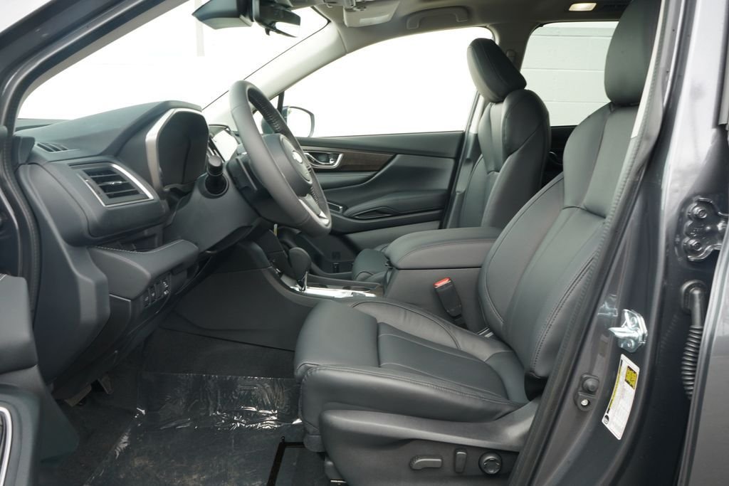 New 2026 MAGNETITE GRAY METALLIC Subaru Touring 7-Passenger image 6