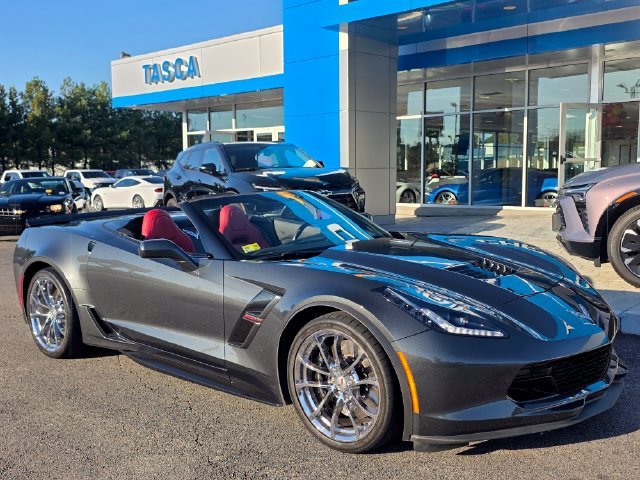 Used 2019 Gray Chevrolet Grand Sport image 1