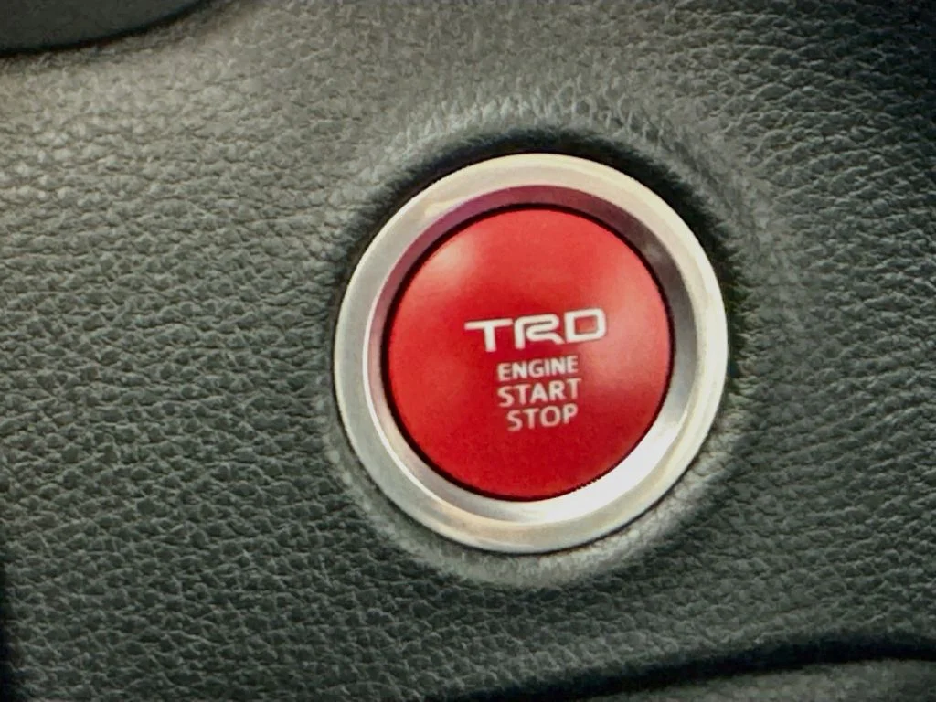 Used 2022  Toyota SR5 image 20