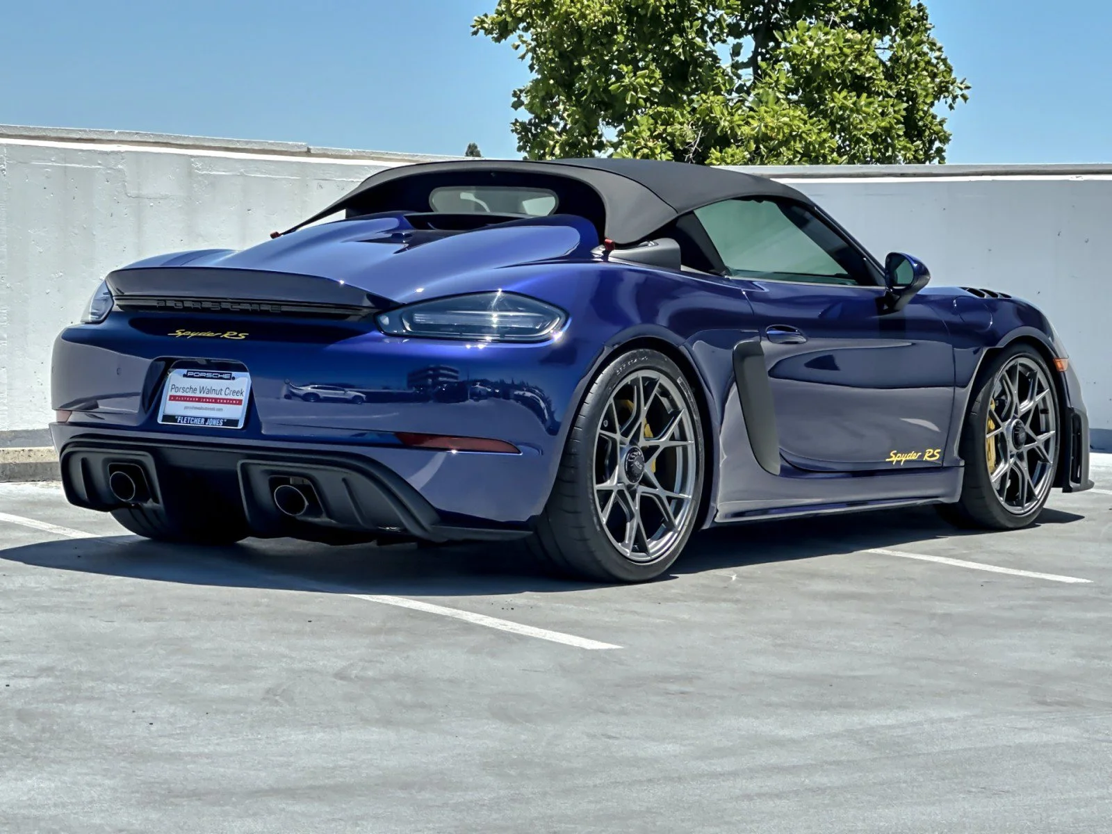 Used 2024 Gentian Blue Metallic Porsche RS image 7