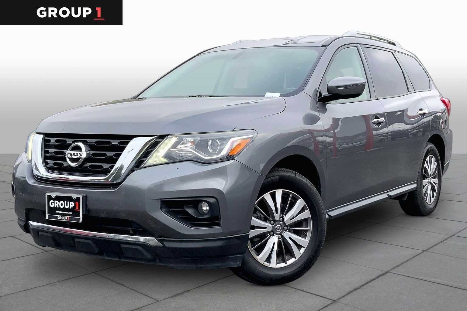 2019 Nissan Pathfinder SV
