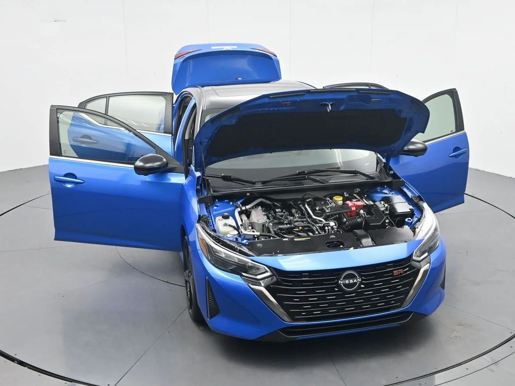 Used 2024 2t Blu Blk Roof Nissan SR image 48