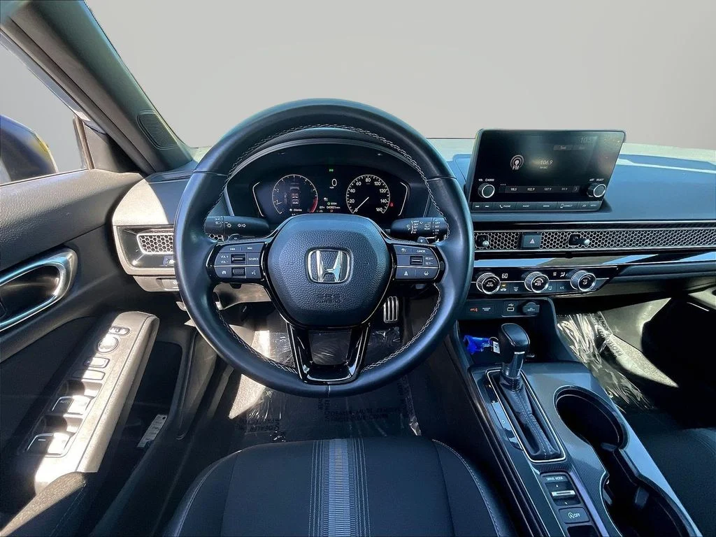 Used 2022 Sonic Gray Pearl Honda Sport image 9