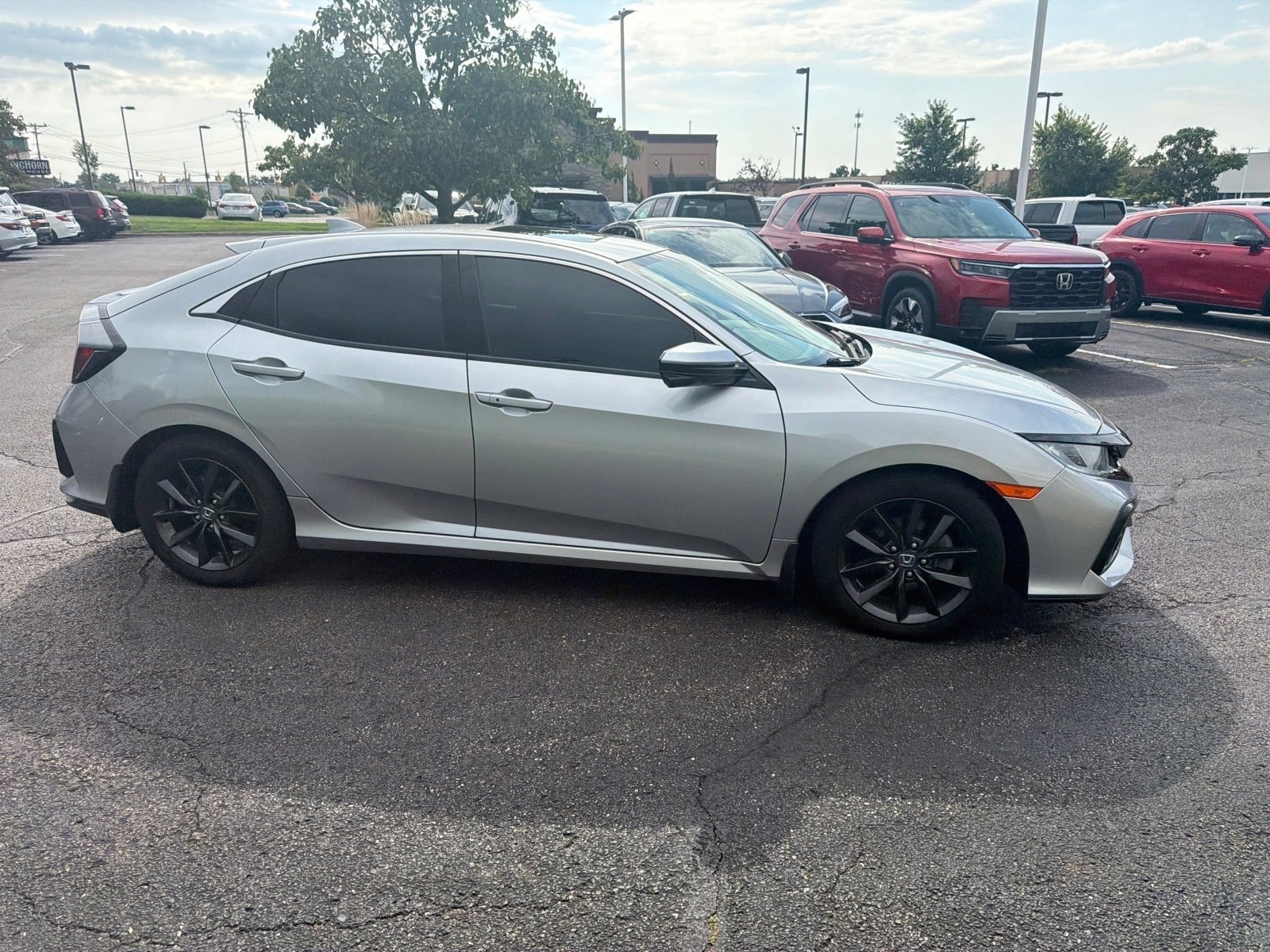 Used 2021 Lunar Silver Metallic Honda EX image 16