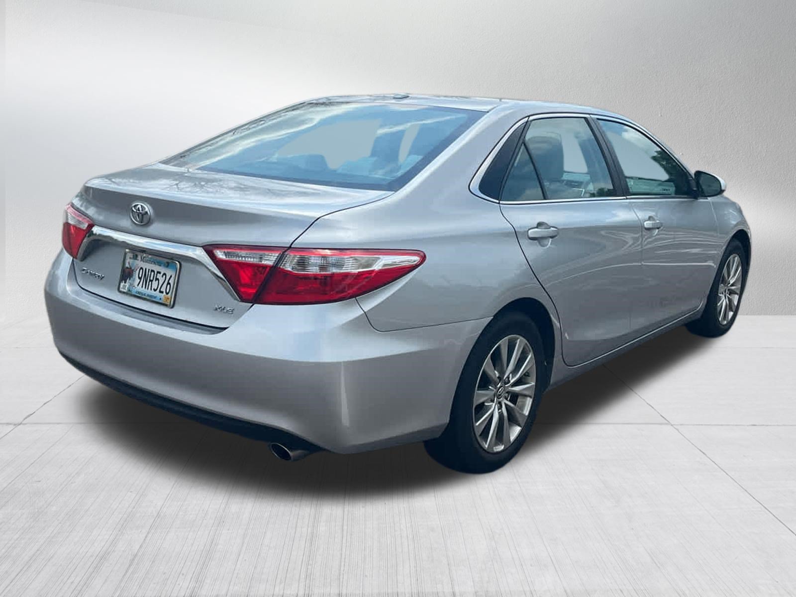 Used 2015 Celestial Silver Metallic Toyota XLE image 6