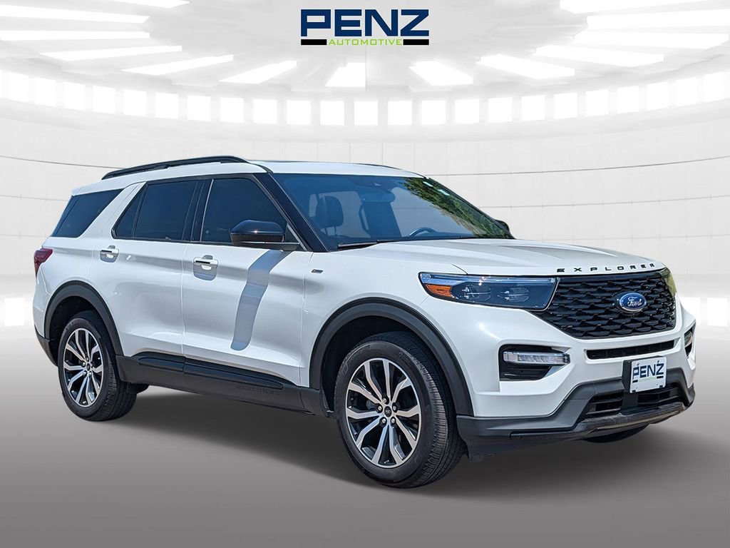 2024 Ford Explorer ST Line 4WD's photo