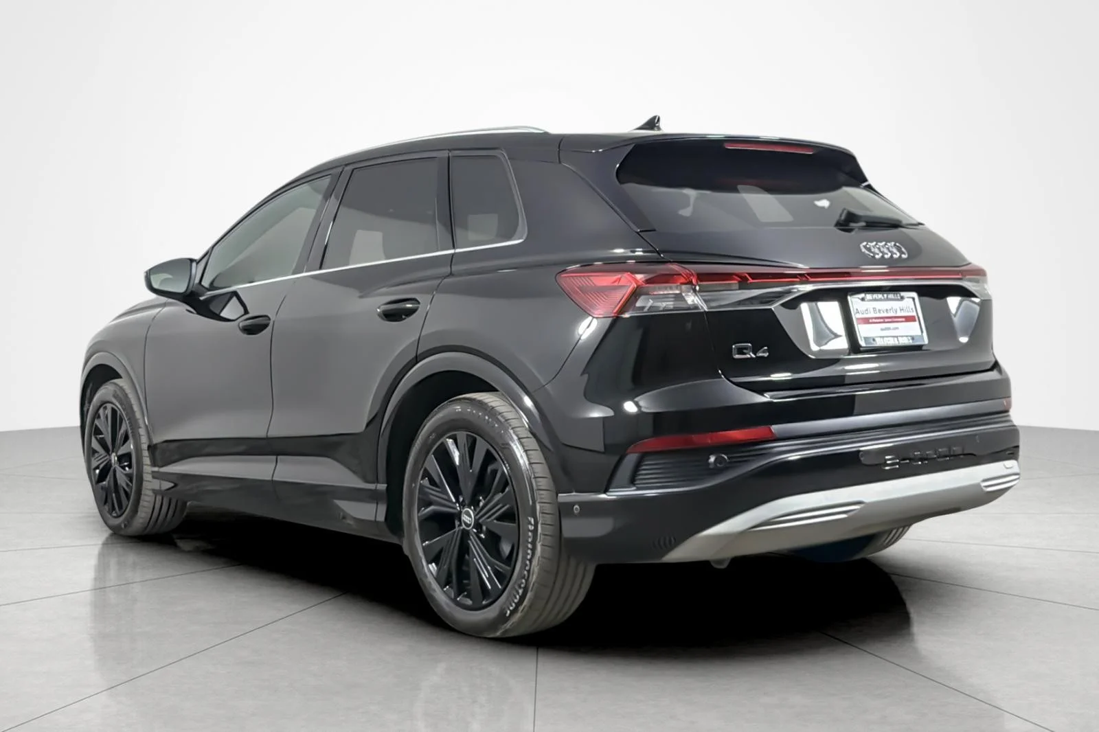Used 2023 Mythos Black Metallic Audi Premium Plus 40 RWD image 3