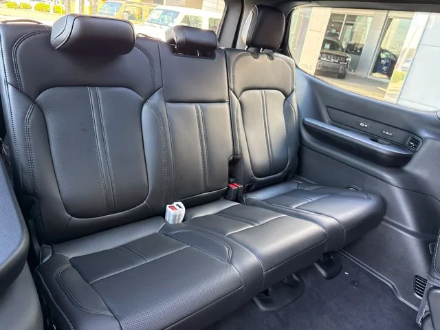 New 2027  Jeep Upland image 39