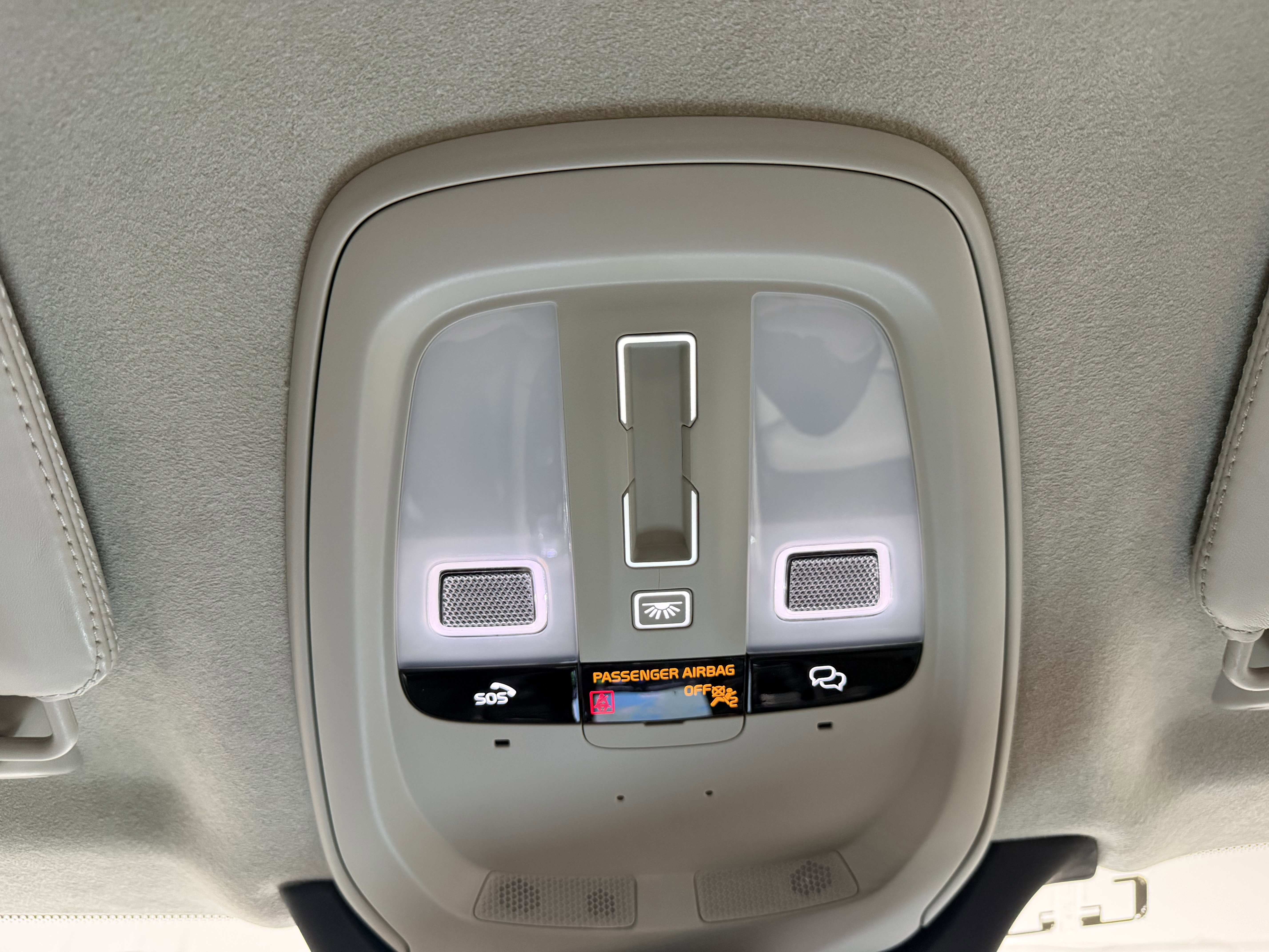 2023 Volvo XC90 Ultimate - Photo 17