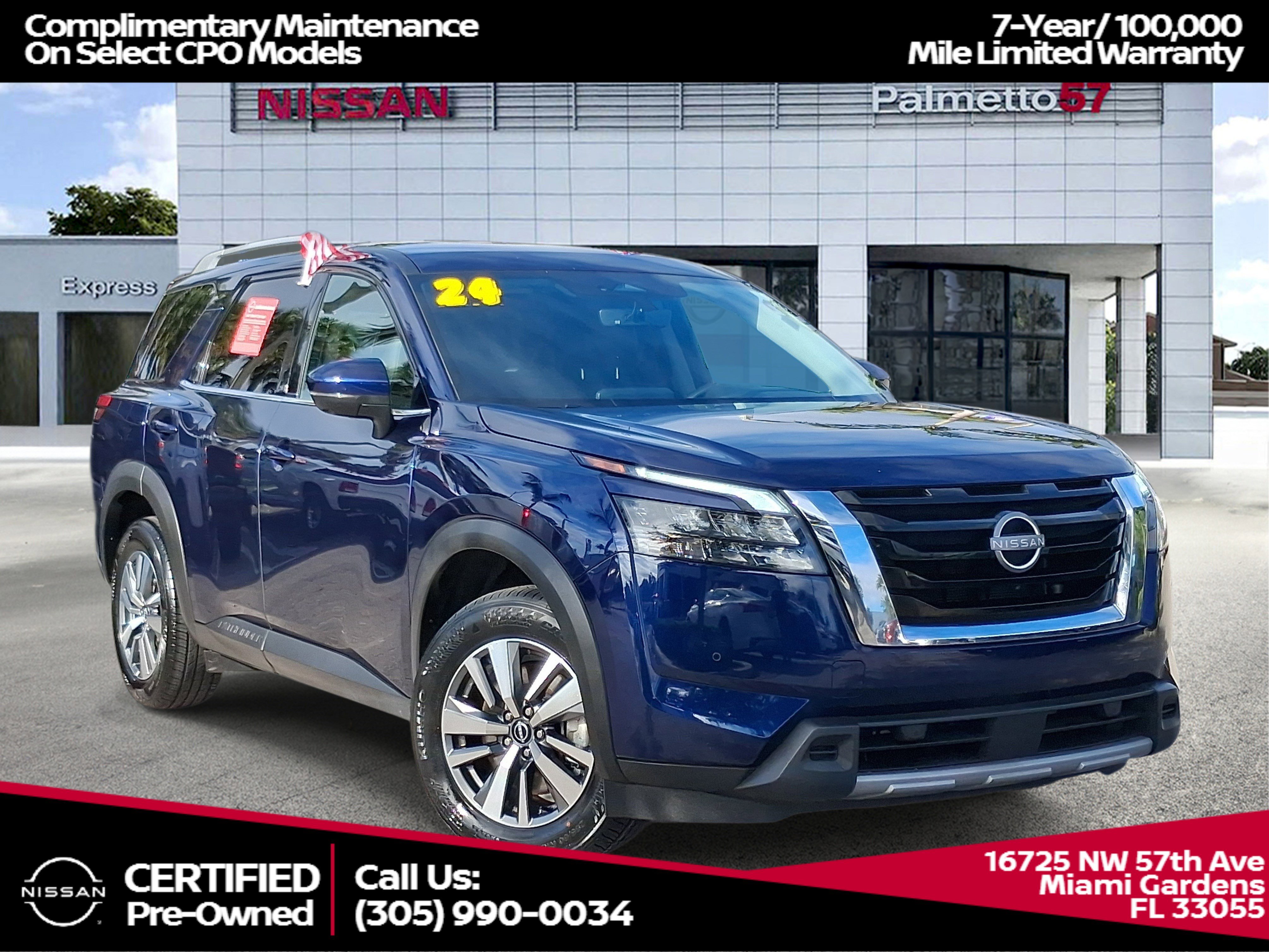 2025 Nissan Pathfinder SL 2WD's photo