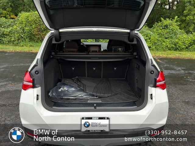 Used 2026 Alpine White BMW 30 xDrive image 28