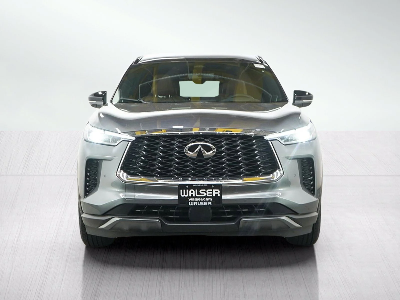 Used 2024  INFINITI Autograph image 8