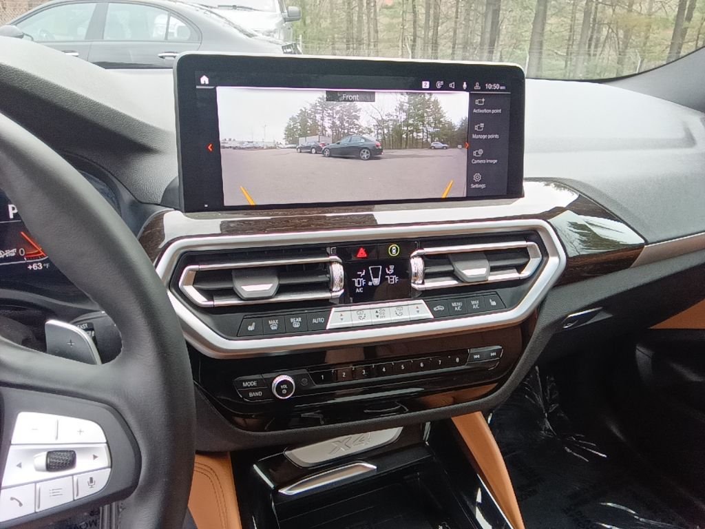 Used 2025 Aventurin Red Metallic BMW xDrive30i image 18