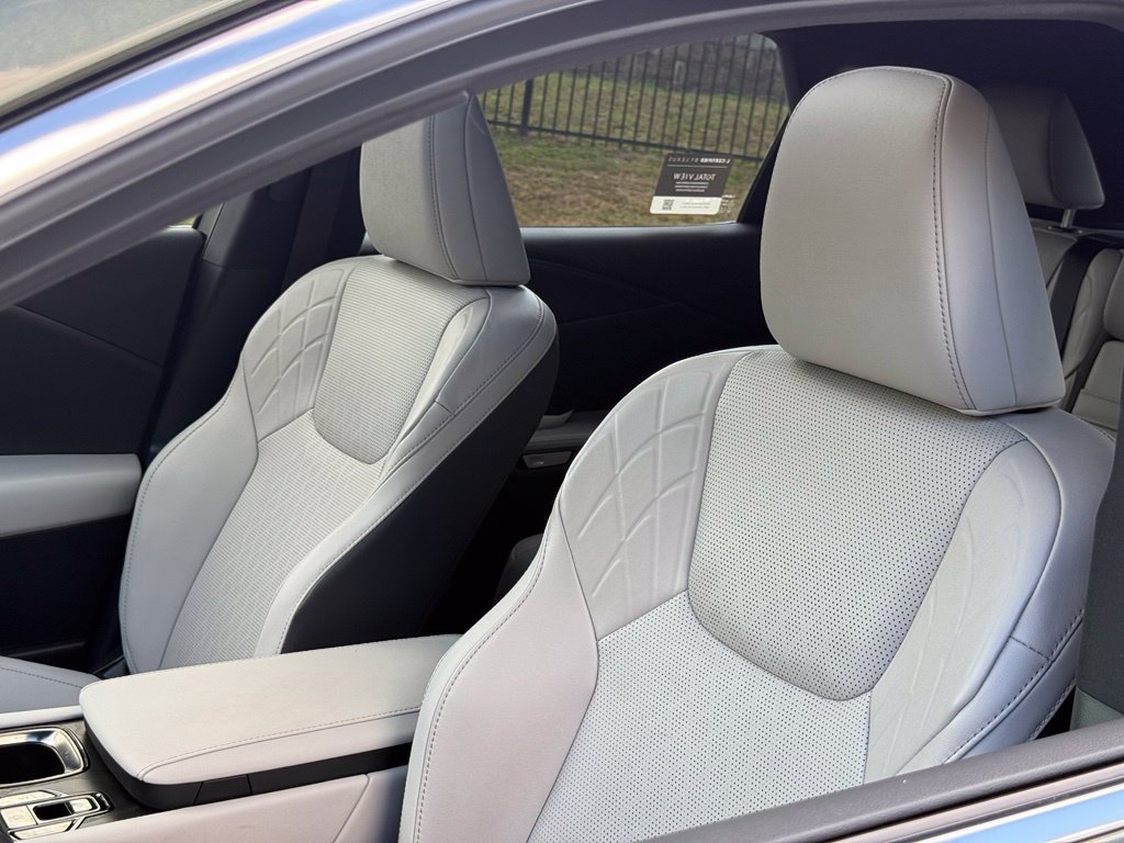 2025 Lexus RX 350 - Photo 21