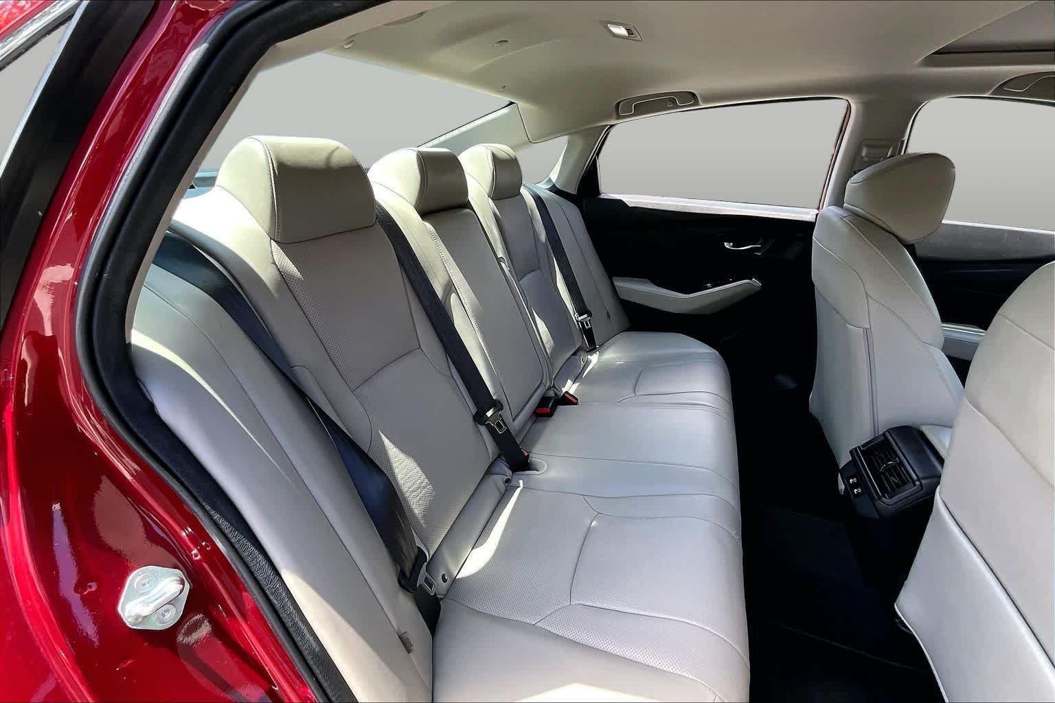 Used 2024 Radiant Red Metallic Honda Touring image 21