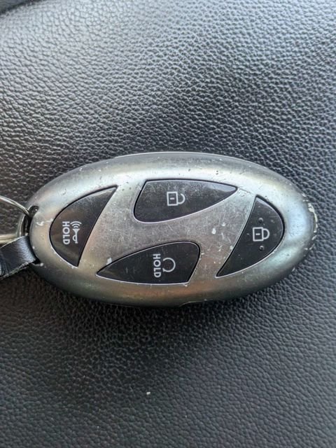 Used 2024 Gray Hyundai SEL image 32