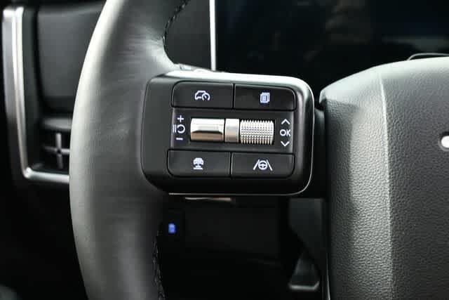 New 2026 Phantom Black Hyundai SEL FWD image 19