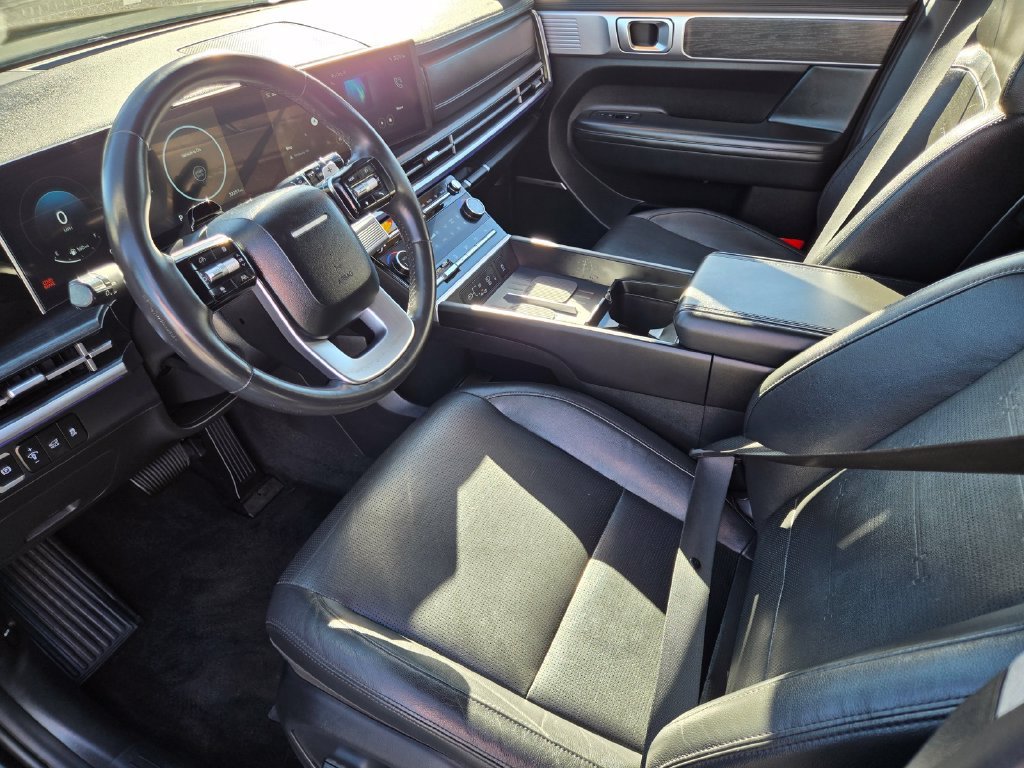 Used 2024 Black Hyundai Limited image 16