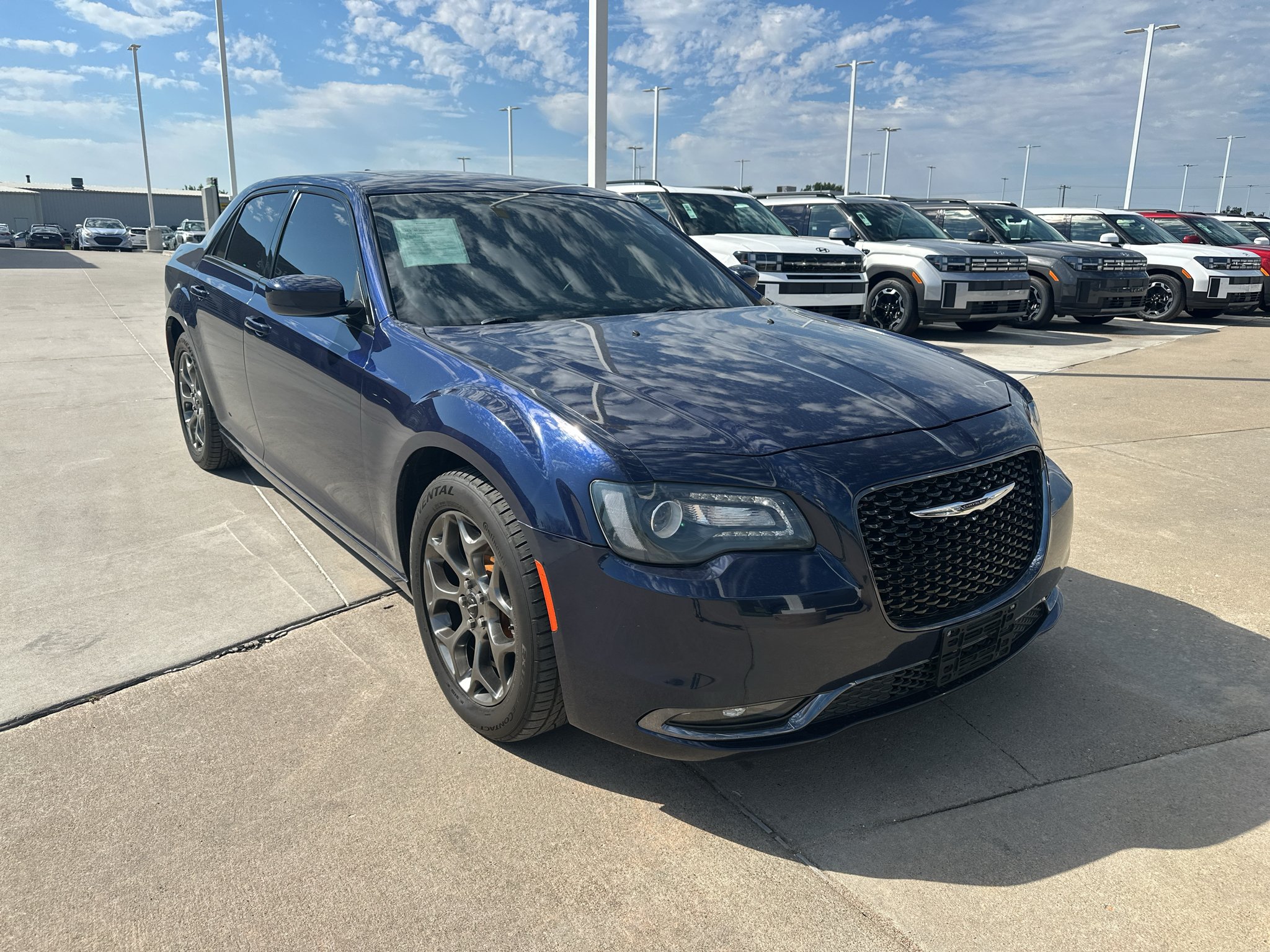 Used 2016 Jazz Blue Pearlcoat Chrysler Base image 8