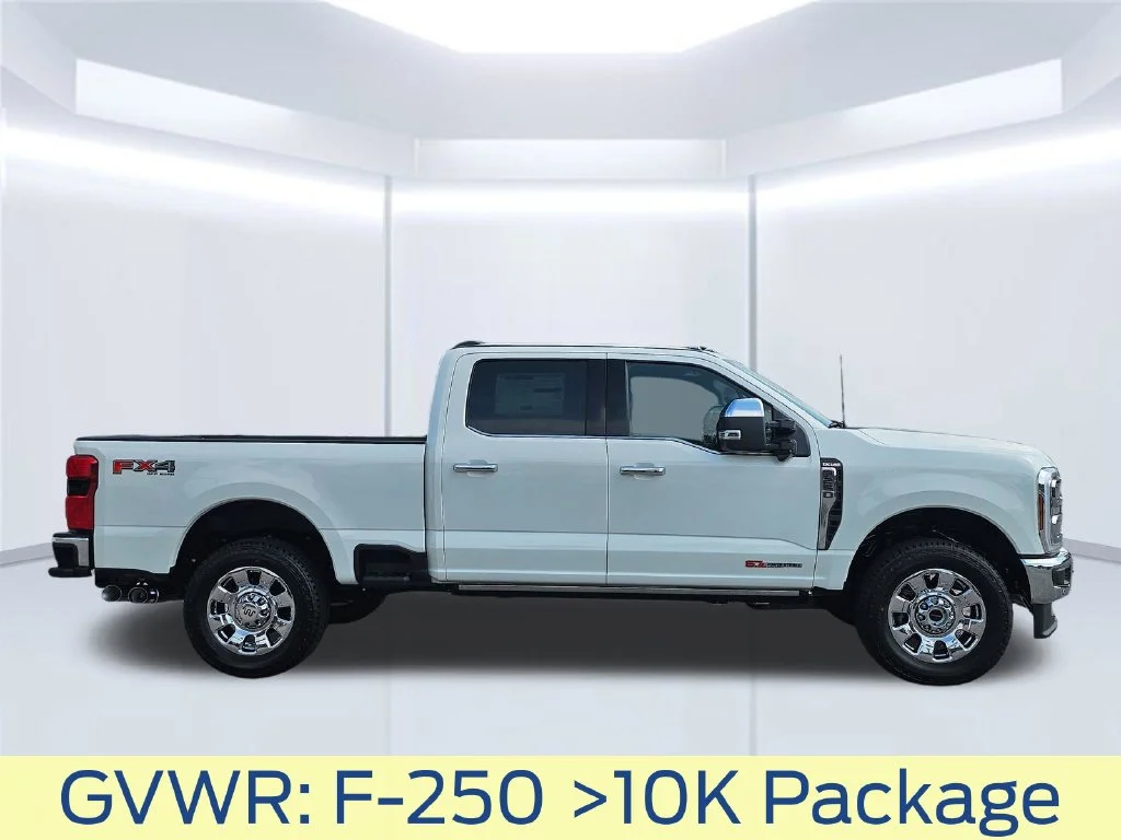 New 2026 Star White Metallic Tri-Coat Ford F-250® King Ranch® image 24