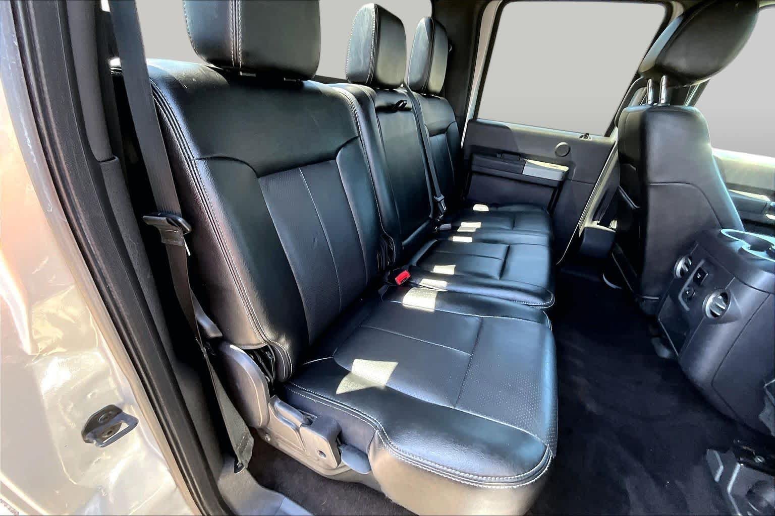 Used 2016 Ingot Silver Metallic Ford Lariat image 22
