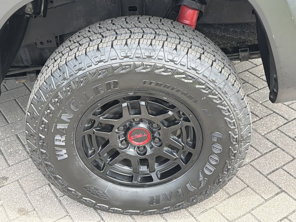 2022 Toyota Tacoma TRD Pro - Photo 36