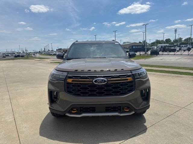 New 2026 Gray Ford Tremor image 10