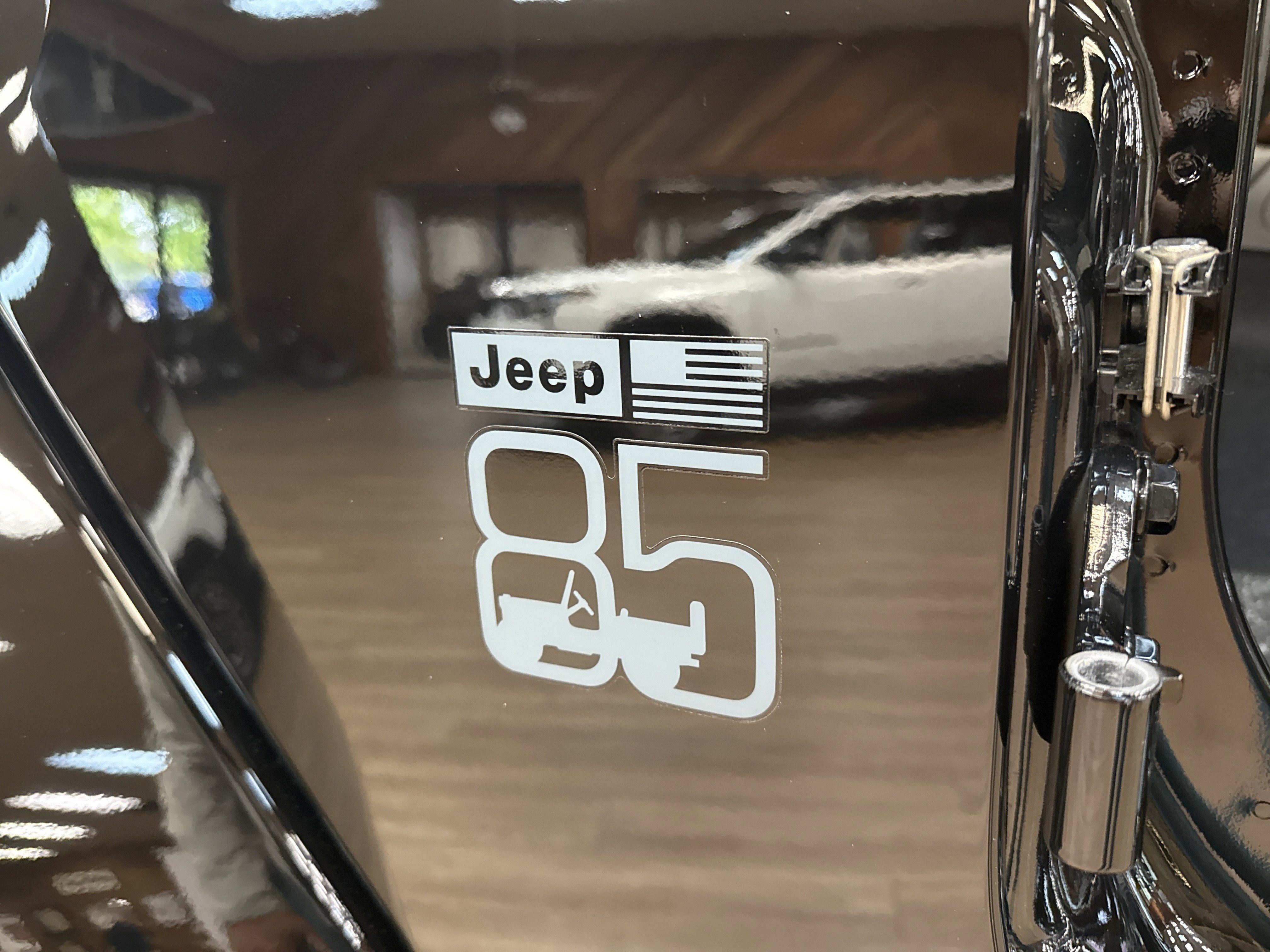 New 2026 Black Clear-Coat Exterior Paint Jeep 85th Anniversary Edition image 10